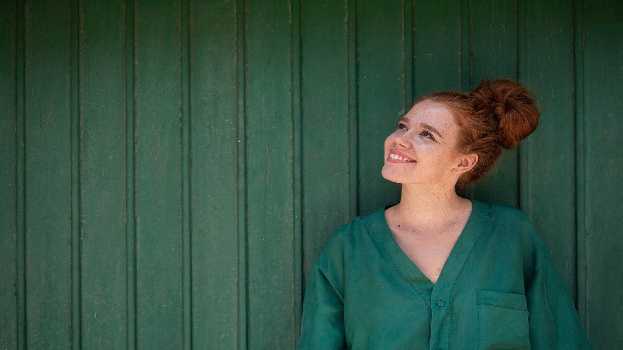 petrol-yesili-ile-uyumlu-renkler